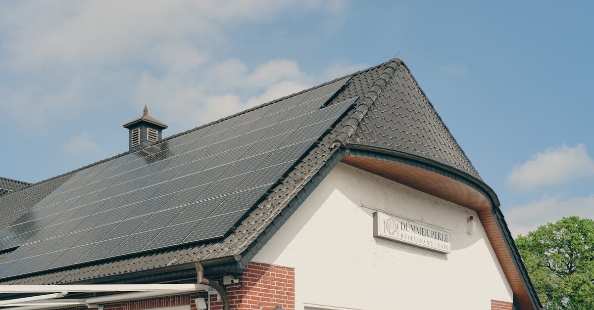 Warmwasseranlage Falkenberg – Solarthermie & Wärmepumpe